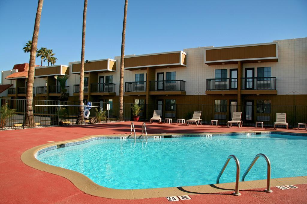 Studio 6 Suites Mesa Az Near Downtown & Sloan Park Exterior foto